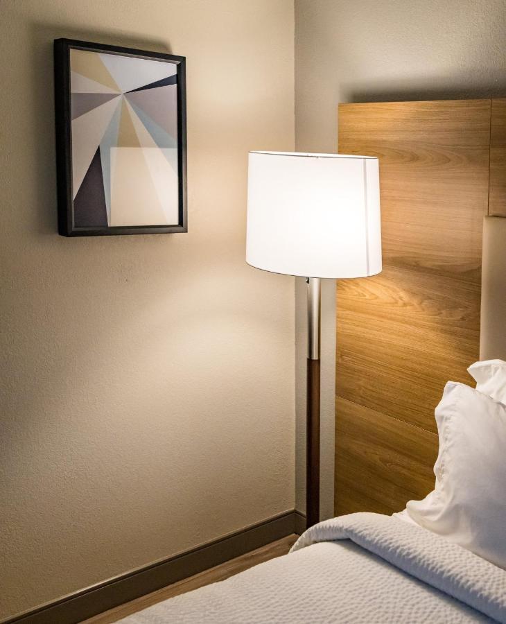 Candlewood Suites Richmond - South By Ihg Exterior foto