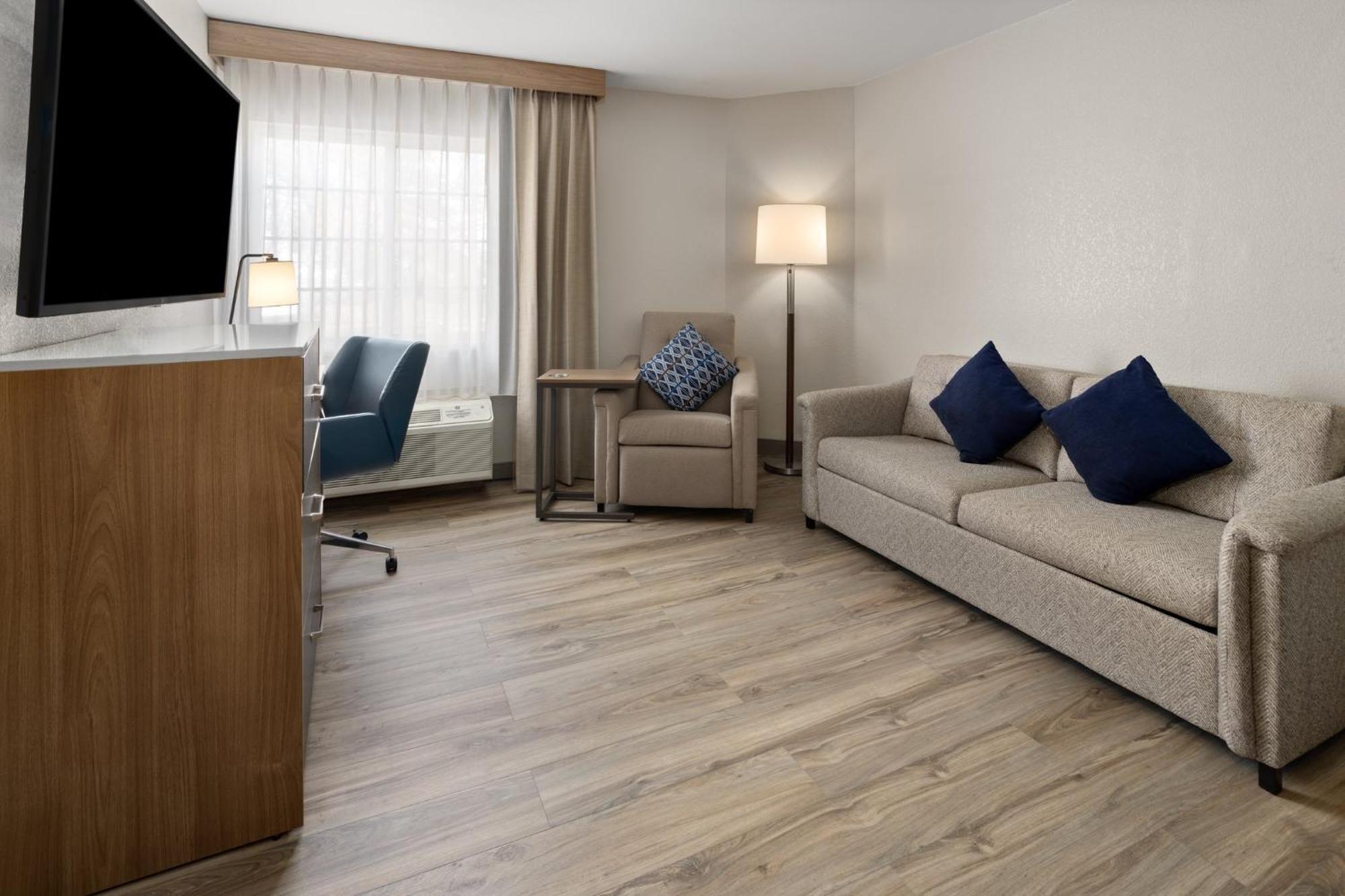 Candlewood Suites Richmond - South By Ihg Exterior foto