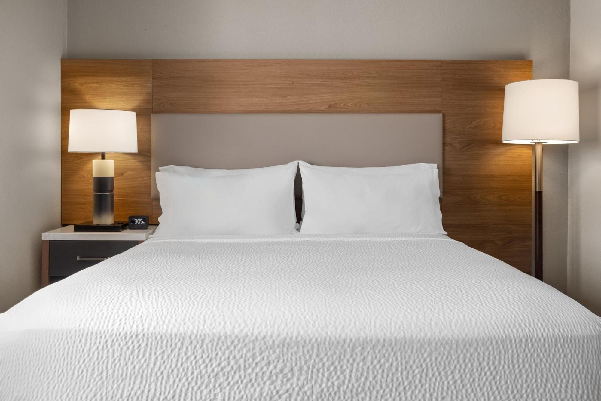 Candlewood Suites Richmond - South By Ihg Exterior foto