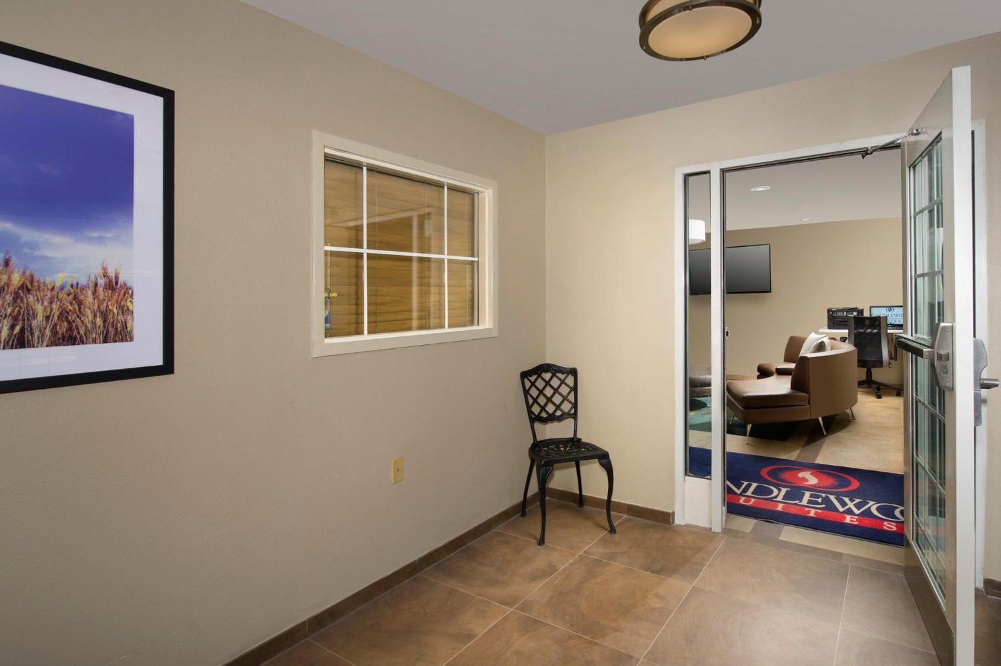 Candlewood Suites Richmond - South By Ihg Exterior foto