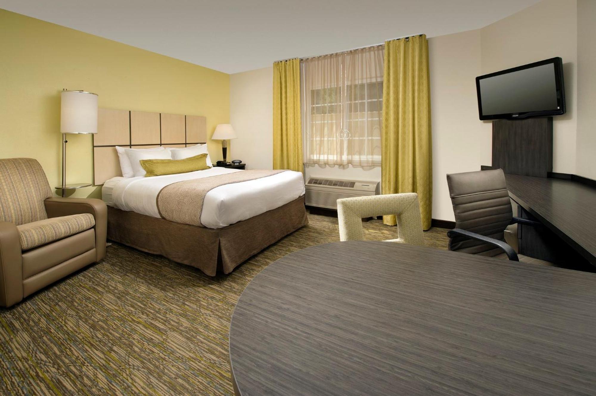 Candlewood Suites Richmond - South By Ihg Exterior foto