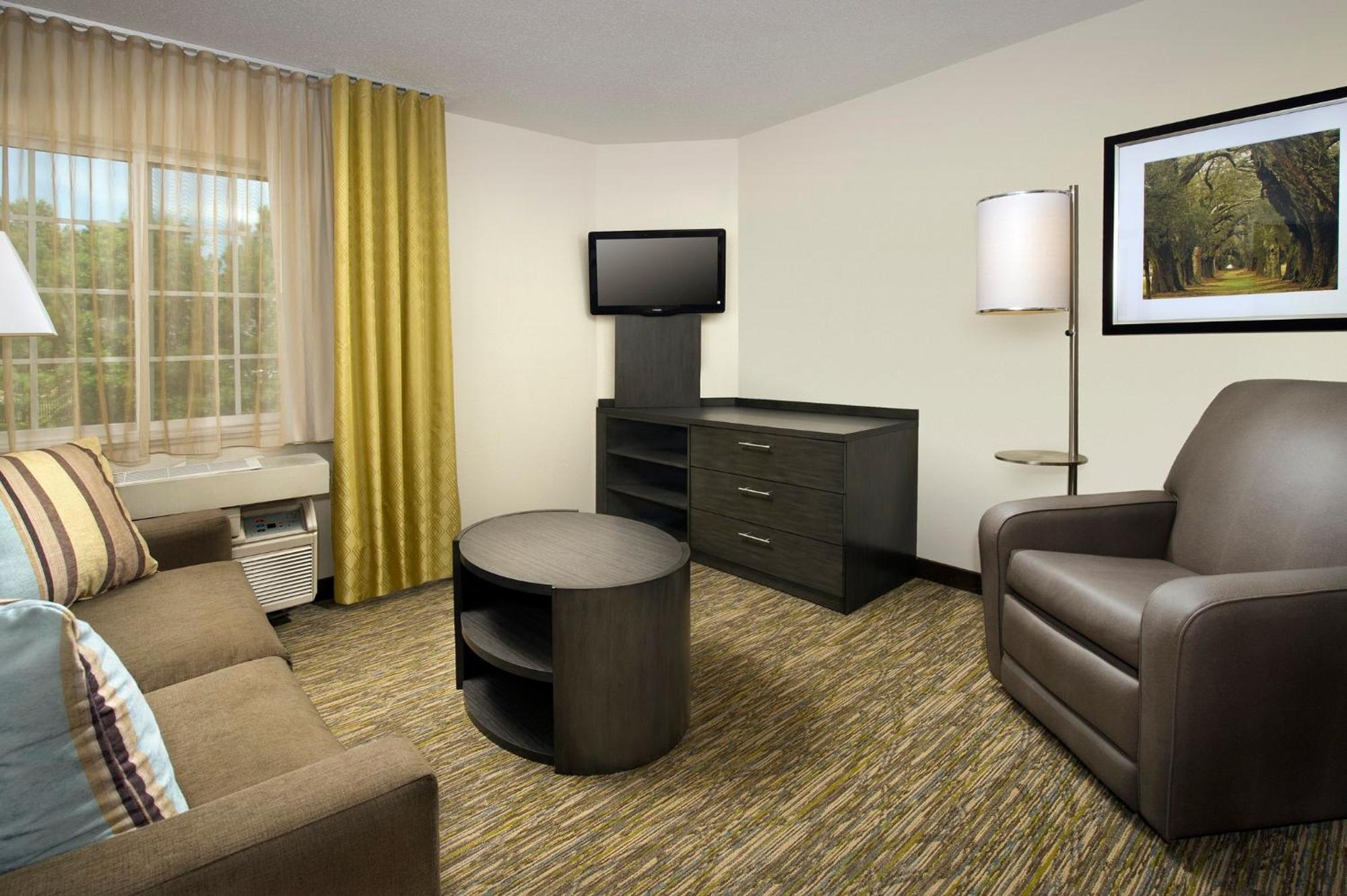 Candlewood Suites Richmond - South By Ihg Exterior foto
