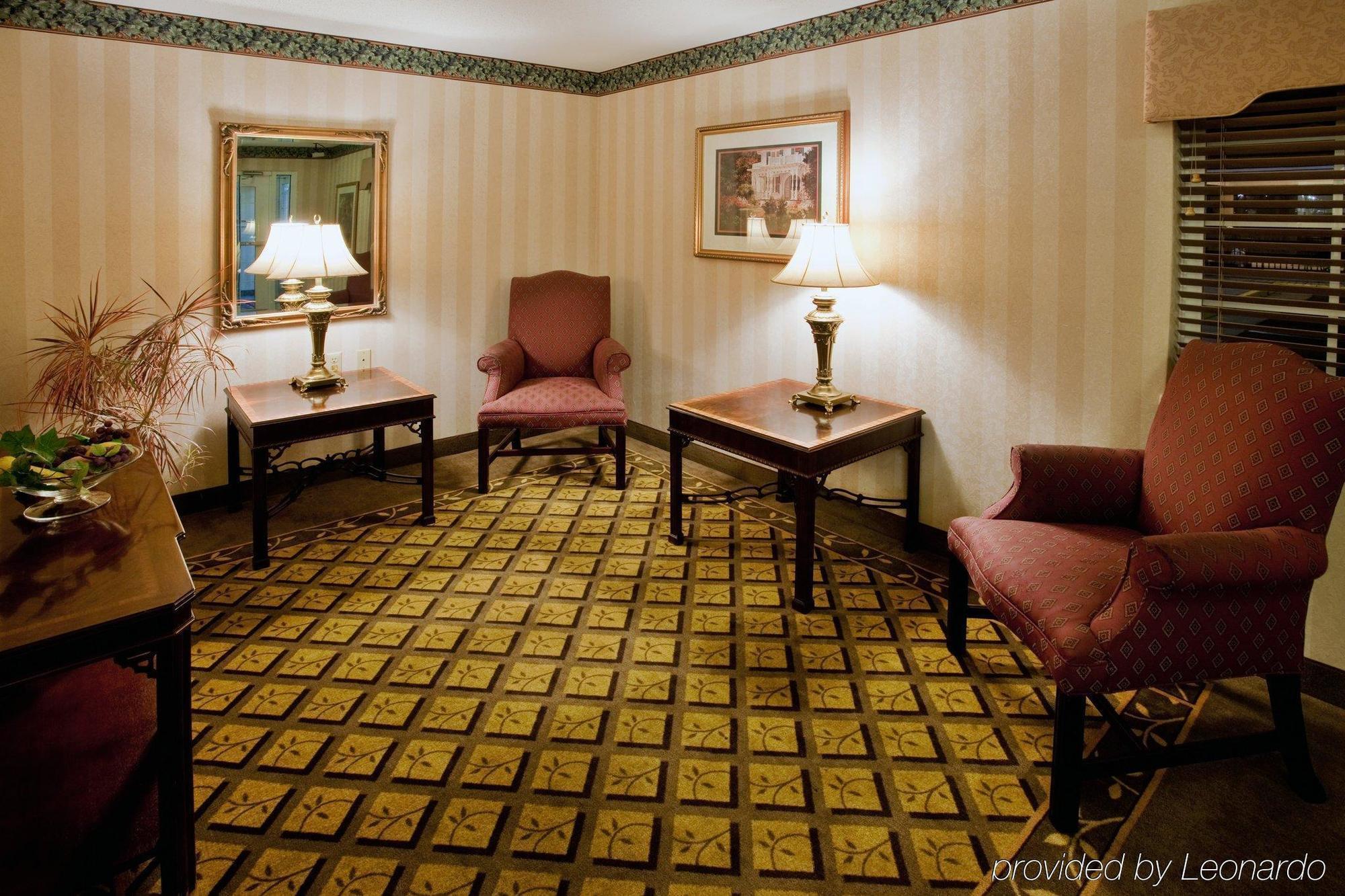 Candlewood Suites Richmond - South By Ihg Interior foto
